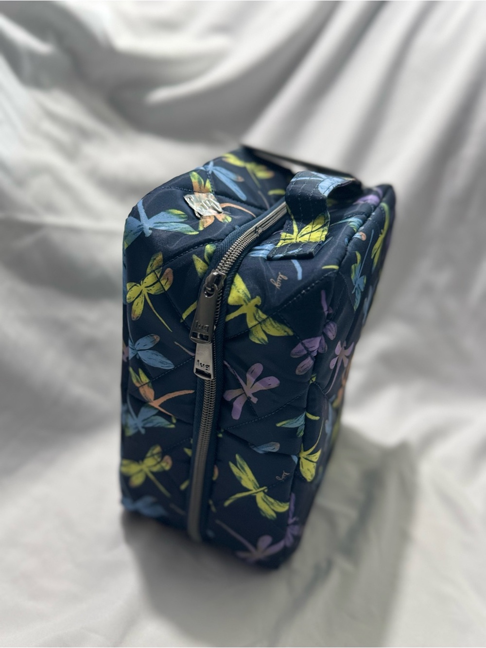 Lug Wingback Hanging Toiletry Case - Dragonfly Icepop - Picture 4 of 6